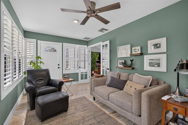 2604 ROYAL LIVERPOOL DRIVE, Tarpon Springs, FL 34688