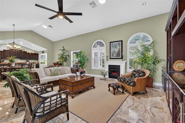 2604 ROYAL LIVERPOOL DRIVE, Tarpon Springs, FL 34688