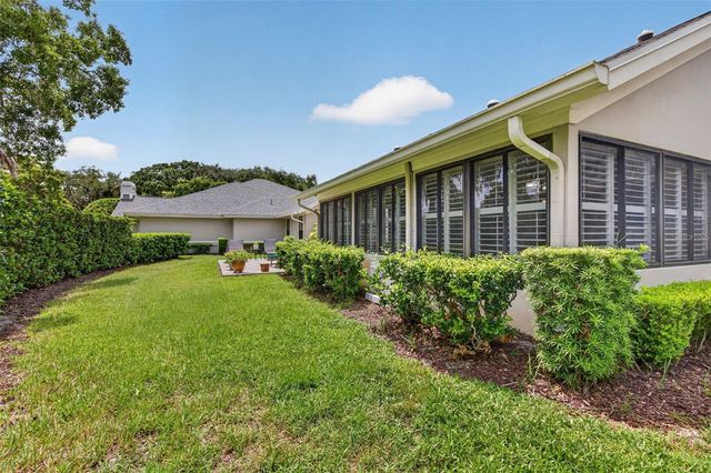 2604 ROYAL LIVERPOOL DRIVE, Tarpon Springs, FL 34688