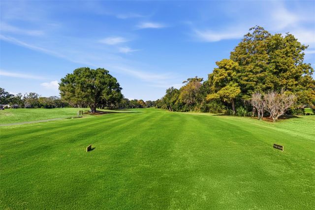 2604 ROYAL LIVERPOOL DRIVE, Tarpon Springs, FL 34688