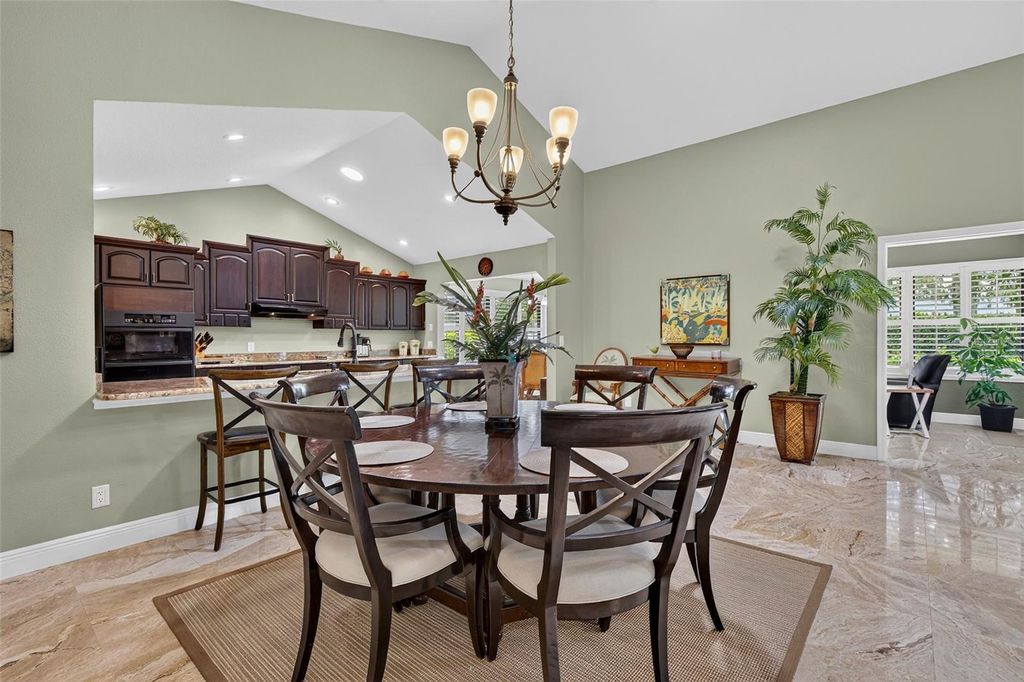 Image 10 of property listing at 2604 ROYAL LIVERPOOL DRIVE, Tarpon Springs, FL 34688