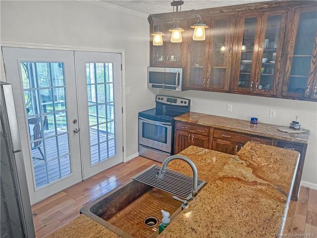 303 Knapp Street, Leesville, LA 71446