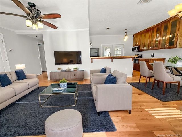 303 Knapp Street, Leesville, LA 71446