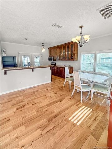 303 Knapp Street, Leesville, LA 71446