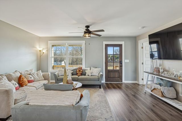 1521 Wixtown Rd, Westmoreland, TN 37186