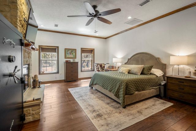 4053 County Road 158, Hallettsville, TX 77964