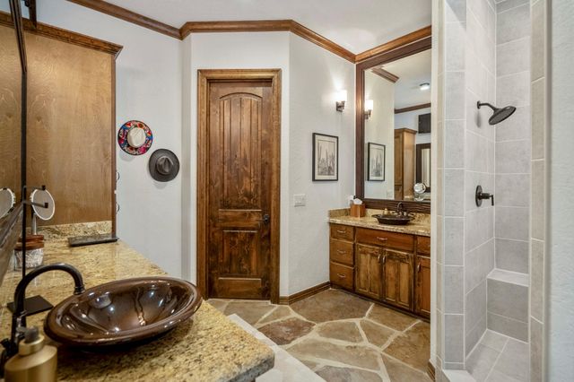 4053 County Road 158, Hallettsville, TX 77964