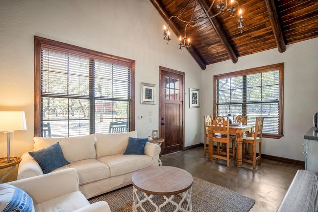 4053 County Road 158, Hallettsville, TX 77964