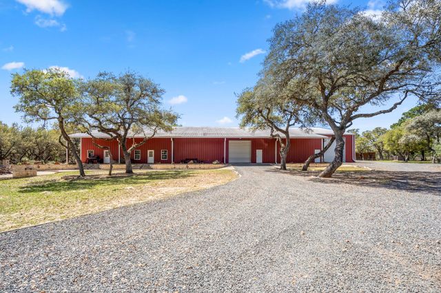 4053 County Road 158, Hallettsville, TX 77964