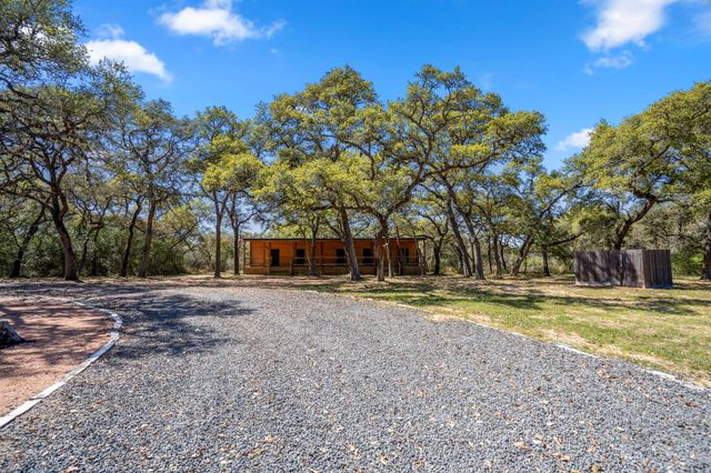 4053 County Road 158, Hallettsville, TX 77964