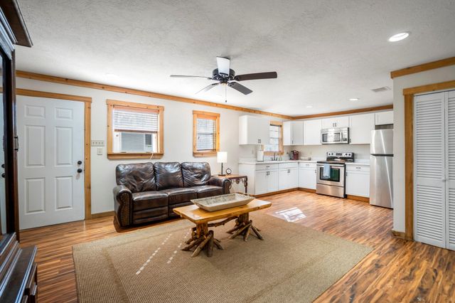 4053 County Road 158, Hallettsville, TX 77964