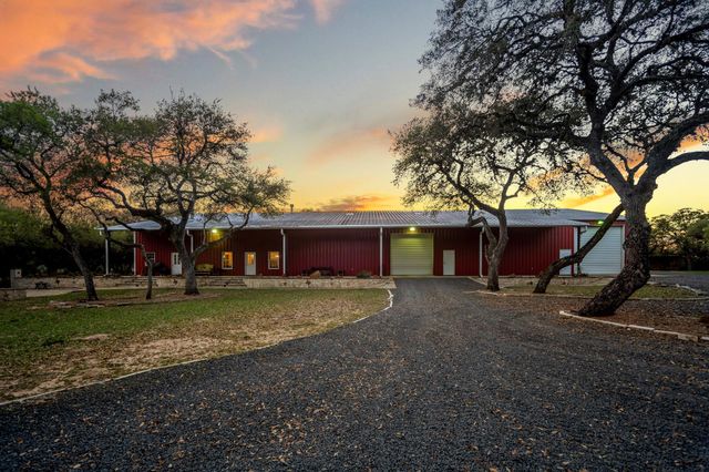 4053 County Road 158, Hallettsville, TX 77964