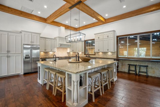 4053 County Road 158, Hallettsville, TX 77964
