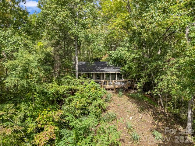 1821 Bearwallow Mountain Road, Hendersonville, NC 28792