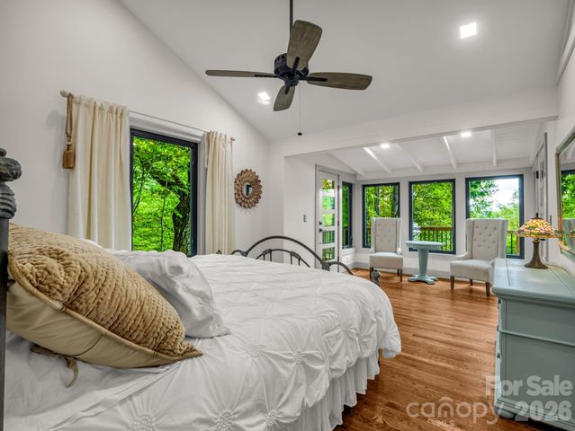 1821 Bearwallow Mountain Road, Hendersonville, NC 28792