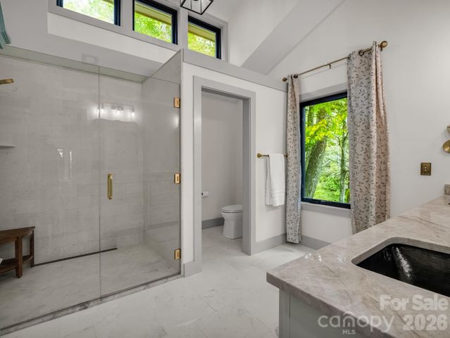 1821 Bearwallow Mountain Road, Hendersonville, NC 28792