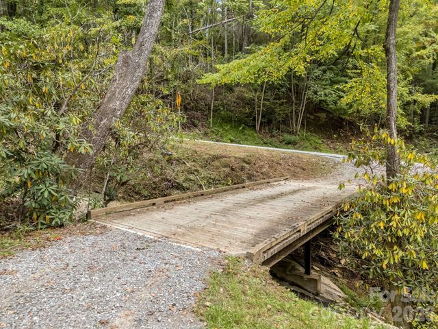 1821 Bearwallow Mountain Road, Hendersonville, NC 28792