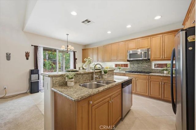37052 Almond, Murrieta, CA 92563