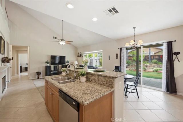 37052 Almond, Murrieta, CA 92563