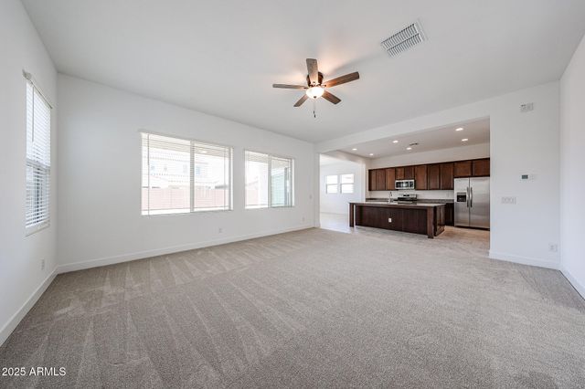 7654 W Crabapple Drive, Peoria, AZ 85383