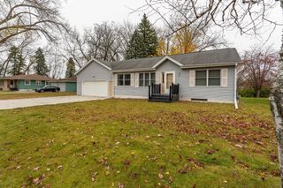 19 6th Street NE, Pelican Rapids, MN 56572