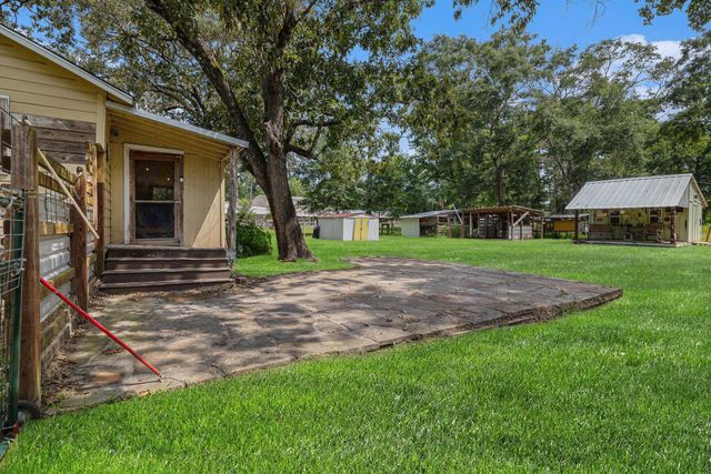 14145 Bert Brown Rd, Conroe, TX 77302