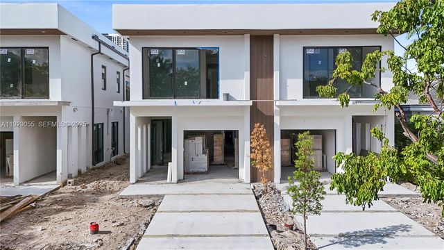 17 SE 12th Ave A, Fort Lauderdale, FL 33301