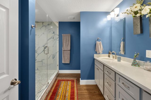 2919 N Peach Hollow Circle, Pearland, TX 77584