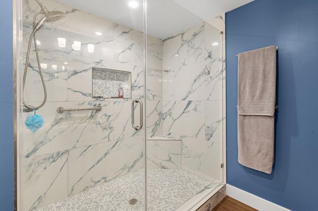 2919 N Peach Hollow Circle, Pearland, TX 77584