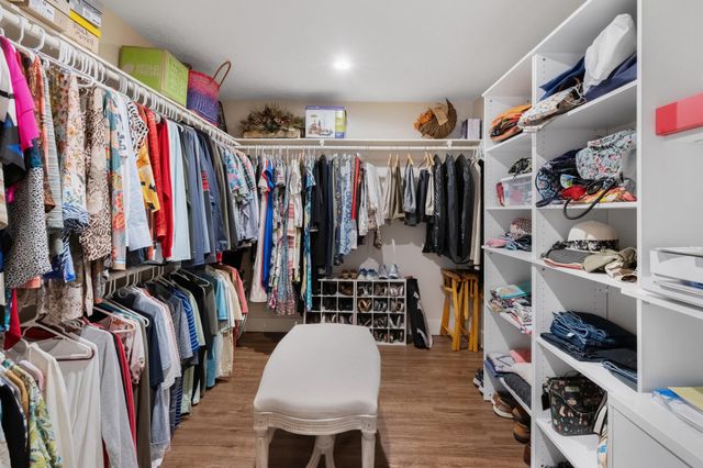 2919 N Peach Hollow Circle, Pearland, TX 77584