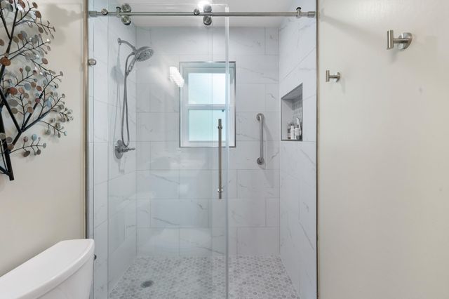 2919 N Peach Hollow Circle, Pearland, TX 77584