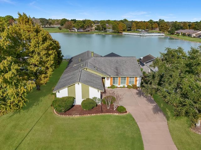 2919 N Peach Hollow Circle, Pearland, TX 77584