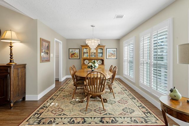 2919 N Peach Hollow Circle, Pearland, TX 77584