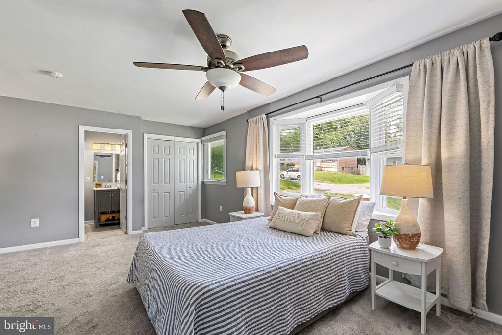 Image 19 of property listing at 216 PARKER AVE, Annapolis, MD 21401