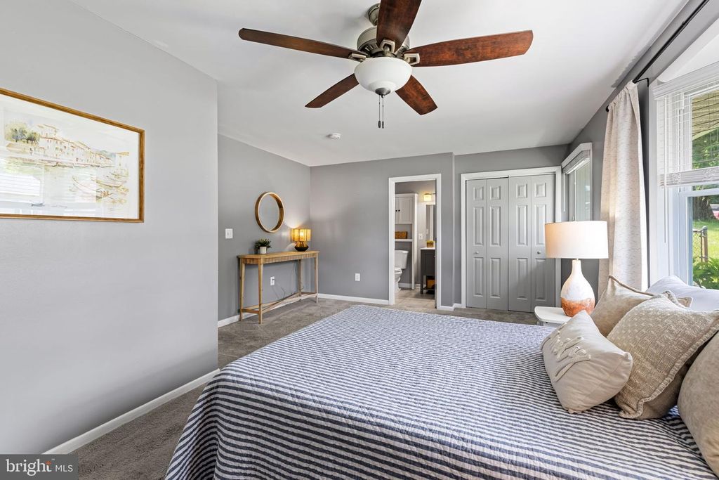 Image 20 of property listing at 216 PARKER AVE, Annapolis, MD 21401