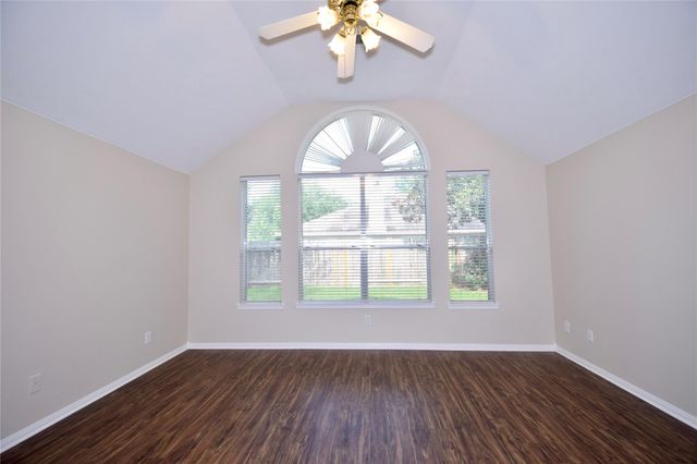 2231 Oak Sand Drive, Katy, TX 77450