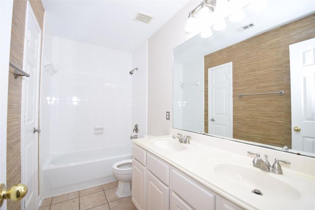 2231 Oak Sand Drive, Katy, TX 77450