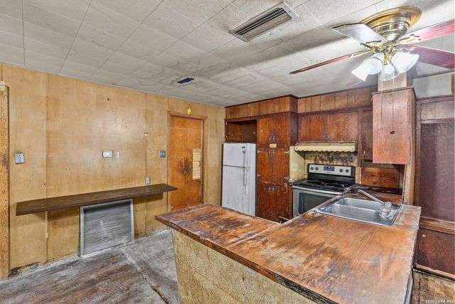607 ROCKWELL BLVD, San Antonio, TX 78224