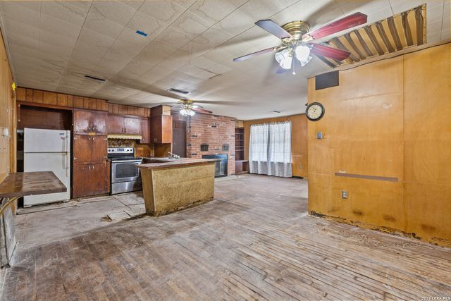 607 ROCKWELL BLVD, San Antonio, TX 78224
