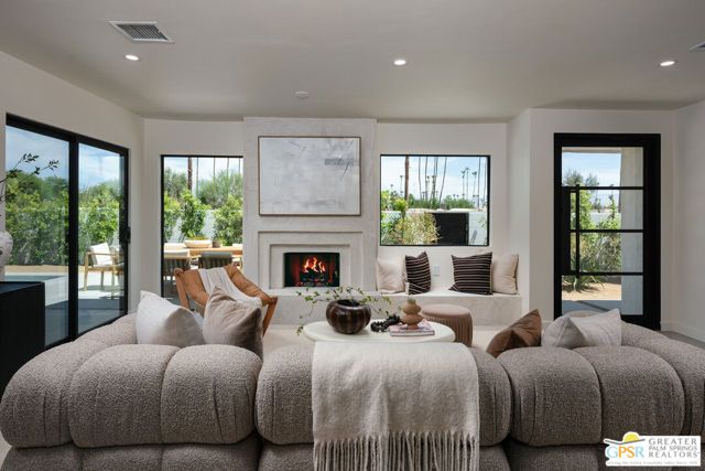 2525 E Morongo Trail, Palm Springs, CA 92264