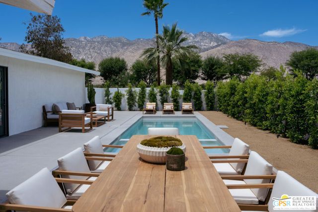 2525 E Morongo Trail, Palm Springs, CA 92264