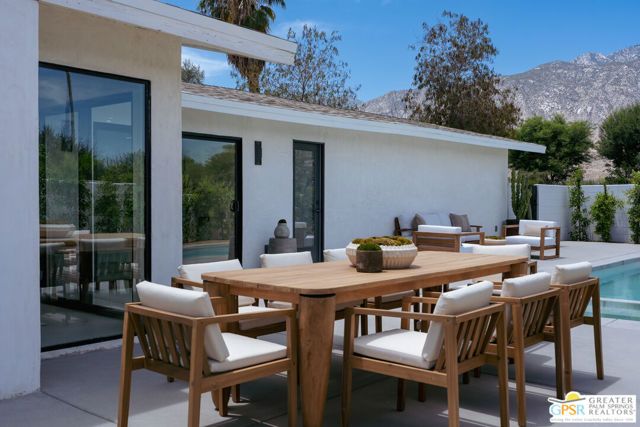 2525 E Morongo Trail, Palm Springs, CA 92264