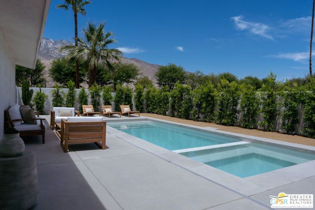 2525 E Morongo Trail, Palm Springs, CA 92264
