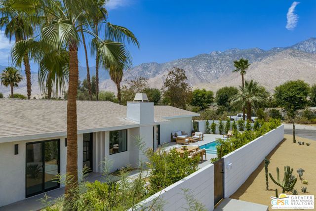 2525 E Morongo Trail, Palm Springs, CA 92264