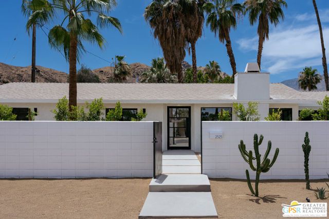 2525 E Morongo Trail, Palm Springs, CA 92264