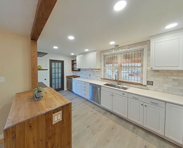 801 Sunset Drive, Espanola, NM 87532