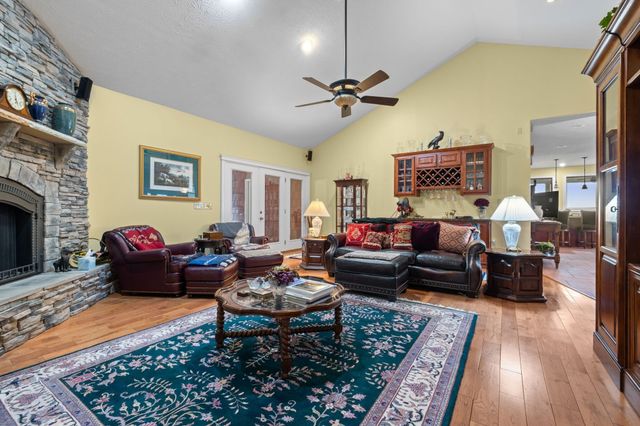 146 Aerie Ln, Granville, TN 38564