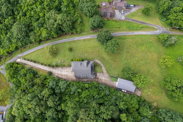 146 Aerie Ln, Granville, TN 38564