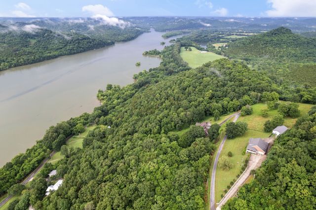 146 Aerie Ln, Granville, TN 38564