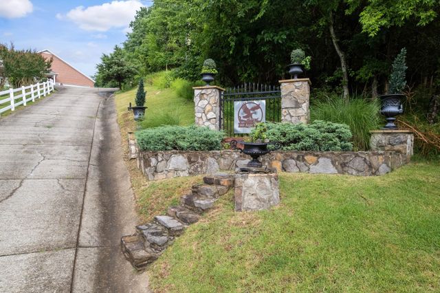 146 Aerie Ln, Granville, TN 38564